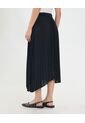 Falda Para Mujer Medio Color Negro Marca Ostu #40140167 de Ostu