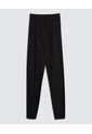 Pantalon Para Hombre Jogger Color Negrocarbon Marca Ostu #60070336 de Ostu