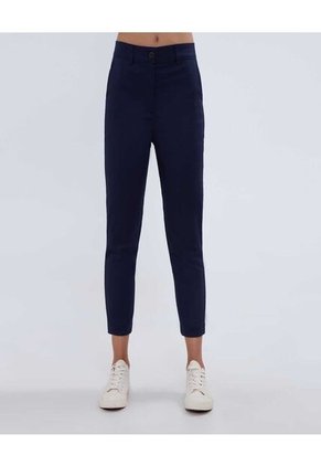 Pantalon Para Mujer Capri Color Azul  Marca Ostu #40070684