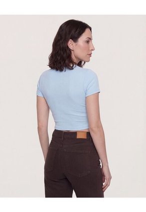 Camiseta Para Mujer Crop Top Manga Corta Color Celeste Marca Ostu #40098218