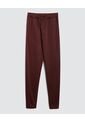 Pantalon Para Hombre Jogger Color Vino Marca Ostu #60070393 de Ostu