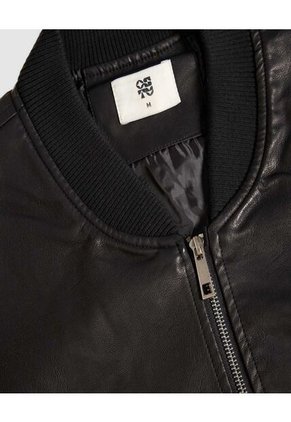 Chaqueta Para Hombre Pu Color Negro Marca Ostu #60080144