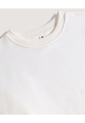 Buzo  Para Mujer Cuello Redondo Color Marfil Marca Ostu #40060433