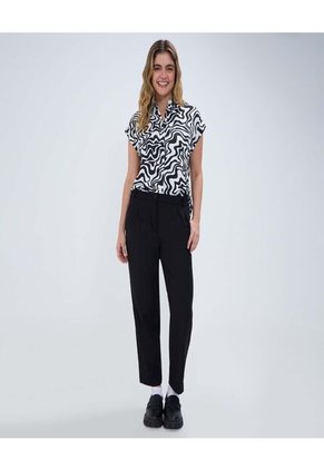 Camisa Para Mujer Manga Corta Color Negro Marca Ostu #40010191