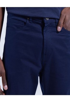 Pantalon Para Hombre 5 Bolsillos Color Azul Oscuro Marca Ostu #60070226