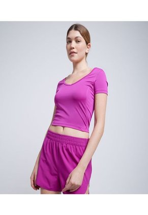 Camiseta Para Mujer Ostu Color Fucsia Material 89% Poliéster 11% Elastano