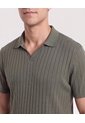 Polo Tricot Line Texture  Para Hombre Verde Ostu de Ostu