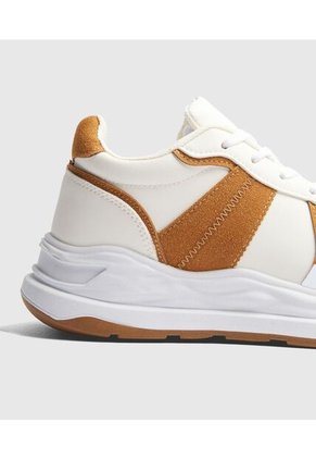 Tenis Para Mujer Casual Color Beige Marca Ostu #40720173