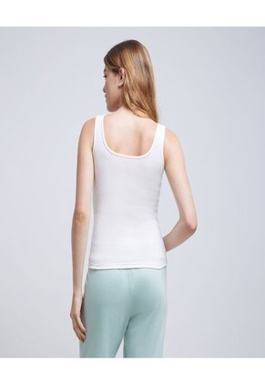 Camiseta Para Mujer Manga Sisa Color Crema Marca Ostu #40092154