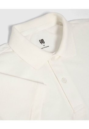 Polo Infantil Niño Manga Corta Color Crema Marca Ostu #80110106