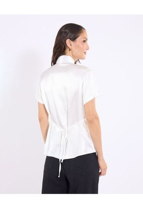 Camisa  Para Mujer Manga Corta Color Crudo Marca Ostu #40010372