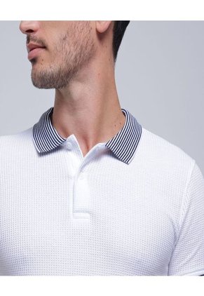 Polo Para Hombre Cuello Tejido Sin Bolsillo Color Blanco Marca Ostu #60110616