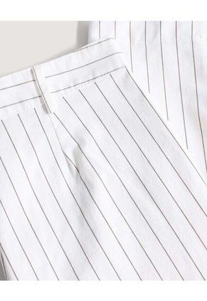 Pantalón  Para Mujer Capri Color Avena Marca Ostu #40070898