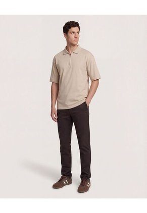 Polo  Para Hombre Cuello Tejido Sin Bolsillo Color Beige Marca Ostu #60110880