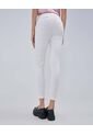 Pantalon Para Mujer Chino Color Crema Marca Ostu #40070629 de Ostu