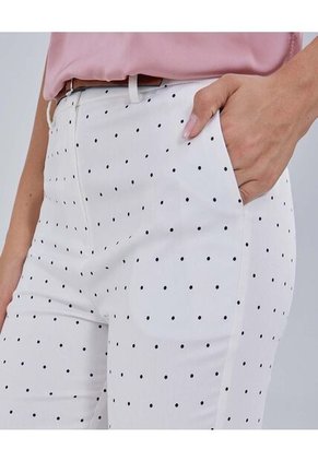 Pantalon Para Mujer Chino Color Crema Marca Ostu #40070629