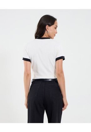 Camiseta Para Mujer Manga Corta Moda Color Crema Marca Ostu #40092596