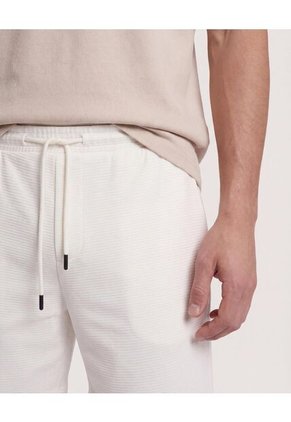 Bermuda  Para Hombre Jogger Corto Color Crema Marca Ostu #60100476