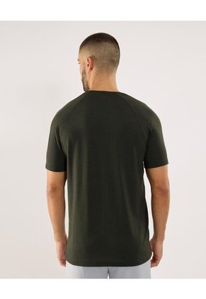 Camiseta Para Hombre Manga Corta Cuello Redondo Color Verde Marca Ostu #60091719