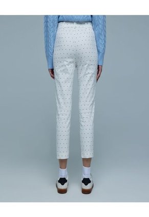 Pantalon Para Mujer Capri Color Blanco Marca Ostu #40070637