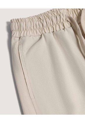 Bermuda Infantil Niño Regular Corto Color Beige Marca Ostu #80100058