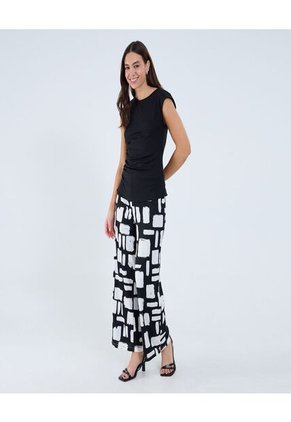 Camiseta Para Mujer Manga Sisa Cuello Redondo Color Negro Marca Ostu #40092401