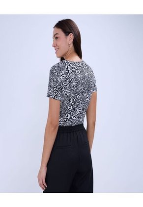 Camiseta Para Mujer Manga Corta Color Negro Marca Ostu #40092228