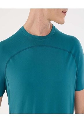 Camiseta Para Hombre Manga Corta Cuello Redondo Color Verde Marca Ostu #60091634