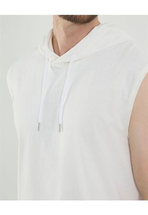 Camiseta Para Hombre Manga Sisa Cuello Redondo Color Crema Marca Ostu #60091694