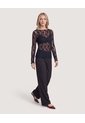 Camiseta Encaje Floral Transparente  Para Mujer Negro Ostu de Ostu