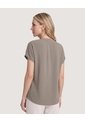 Blusa Escote V Fluida  Para Mujer Verde Ostu de Ostu