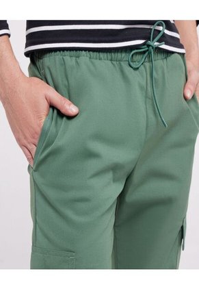 Pantalon Para Hombre Jogger Color Verde Marca Ostu #60070190