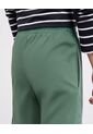 Pantalon Para Hombre Jogger Color Verde  Marca Ostu #60070190 de Ostu