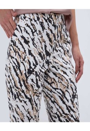 Bermuda Para Mujer Color Crema Marca Ostu #40100088