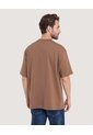 Camiseta Oversize Con Bolsillo  Para Hombre Café Ostu de Ostu