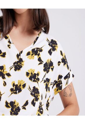 Blusa Para Mujer Manga Corta Color Crema Marca Ostu #40120894