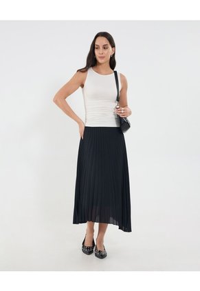 Falda Para Mujer Medio Color Negro Marca Ostu #40140167