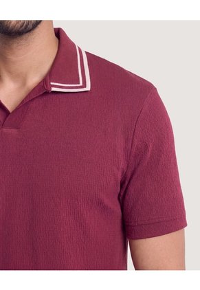 Polo Texturizado Cuello Contraste  Para Hombre Vino Ostu