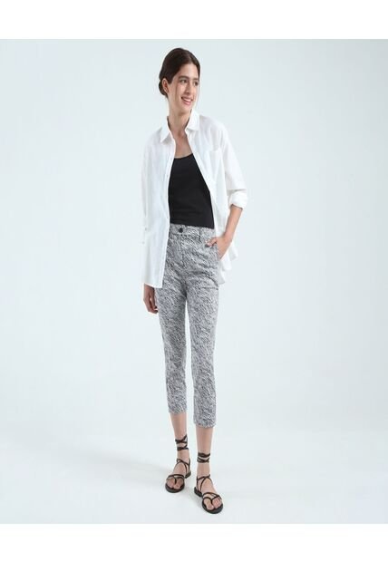 Pantalon Para Mujer Capri Color Negro Marca Ostu #40070528