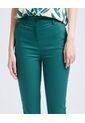 Pantalon Para Mujer Capri Color Verde  Marca Ostu #40070460 de Ostu