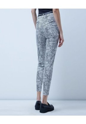 Pantalon Para Mujer Chino Color Negro Marca Ostu #40070555