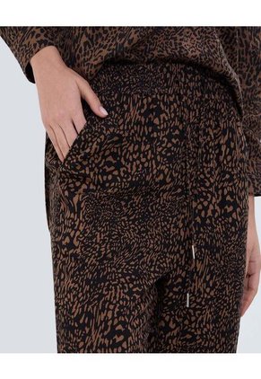 Pantalon Para Mujer Jogger Color Café  Marca Ostu #40070705