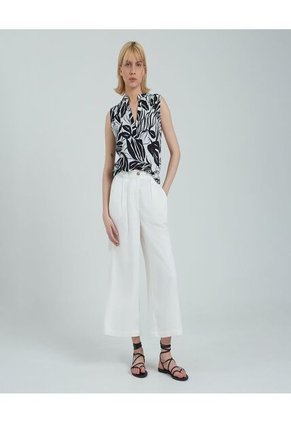 Blusa Para Mujer Manga Sisa Color Negro Marca Ostu #40120889