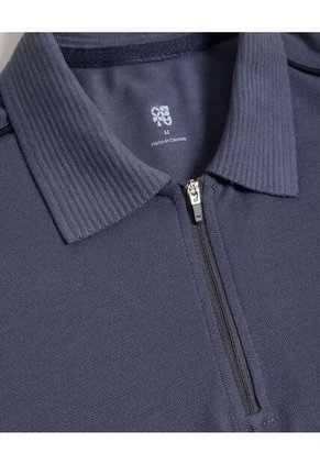 Polo Para Hombre Cuello Tejido Sin Bolsillo Color Gris Marca Ostu #60110655