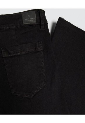 Jean Para Niña Culotte Color Negro Marca Ostu #90160086