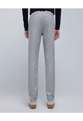 Pantalon Para Hombre Color Gris Marca Ostu #60070358