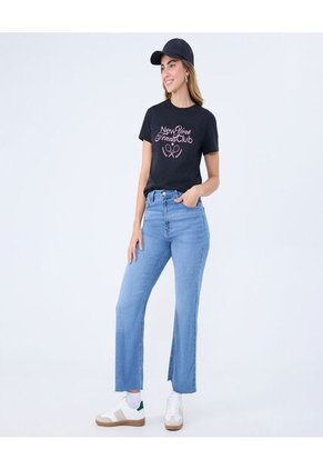 Jean Para Mujer Crop Flare Color Azul Medio Marca Ostu #40160527