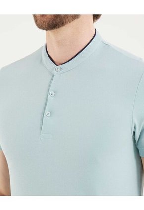 Polo Para Hombre Cuello Mao Sin Bolsillo Color Verde Marca Ostu #60110776