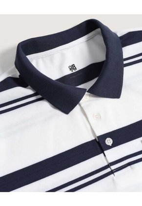 Polo  Para Hombre Cuello Tejido Con Bolsillo Color Crema Marca Ostu #60110832