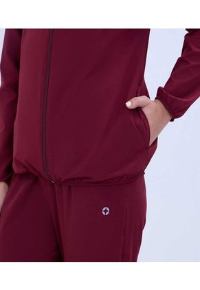 Chaqueta Para Mujer Sport Marca Ostu En Color Vino #40080226